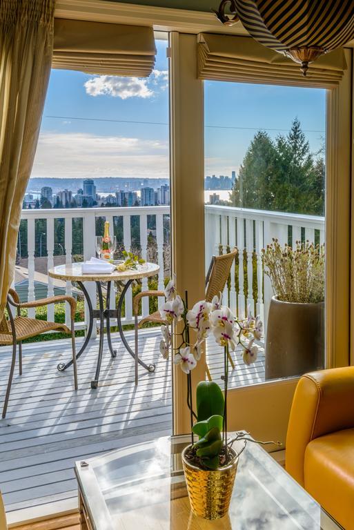 Crystal'S View Bed & Breakfast North Vancouver Ngoại thất bức ảnh