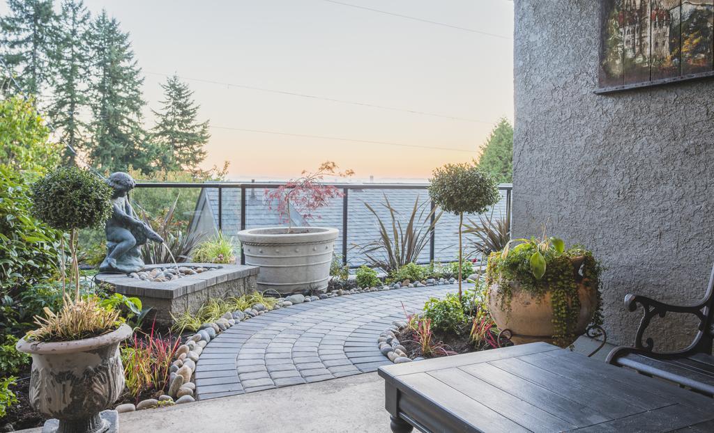 Crystal'S View Bed & Breakfast North Vancouver Ngoại thất bức ảnh